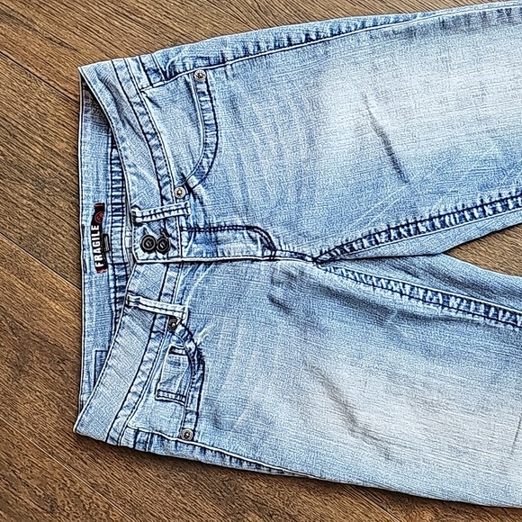 FRAGILE BLUE JEANS WOMENS SIZE 11 - Picture 2 of 11